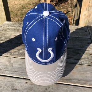 - Colts Adjustable Baseball Cap! EUC!